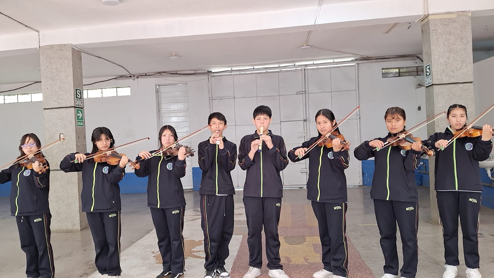 Banner Colegio Bryce